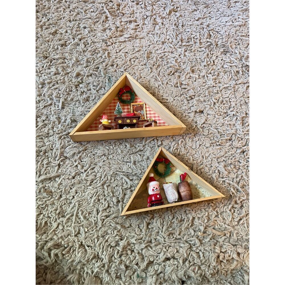 Vintage wooden Christmas holiday theme shelf‎ decoration